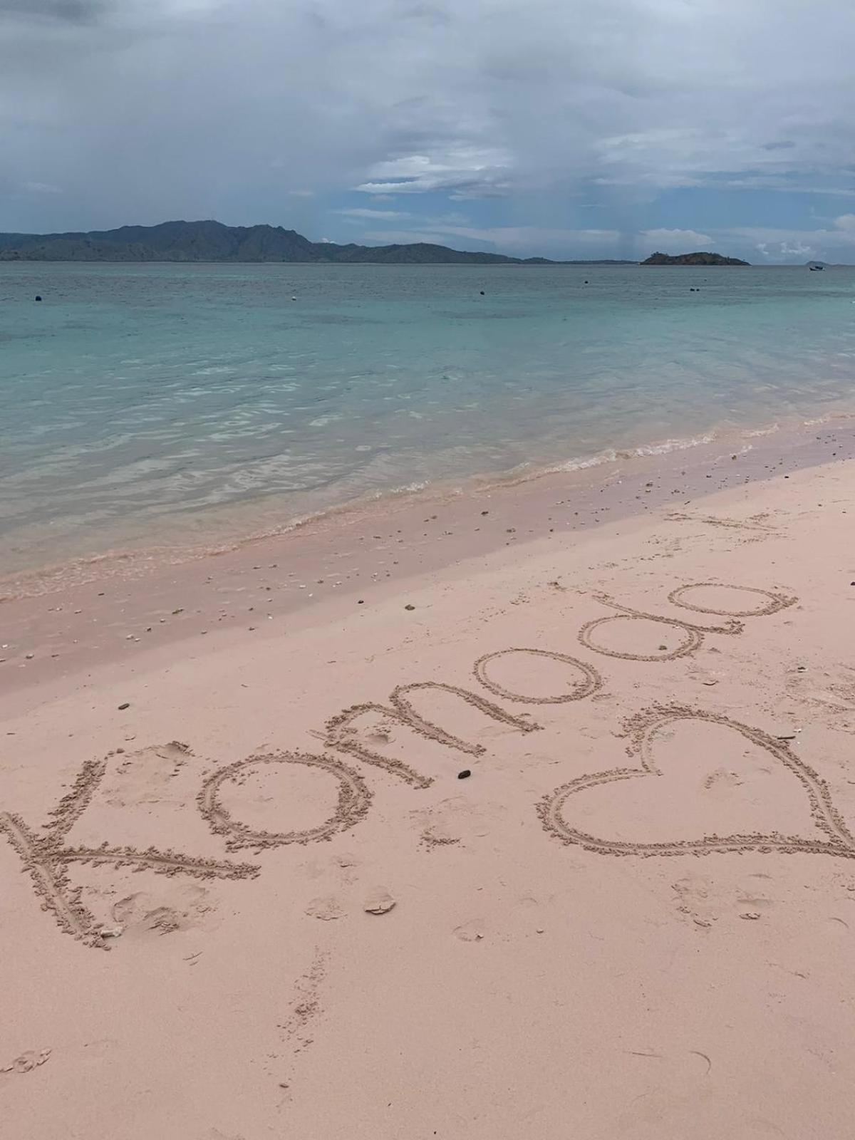 Ora Komodo Home Stay 외부 사진
